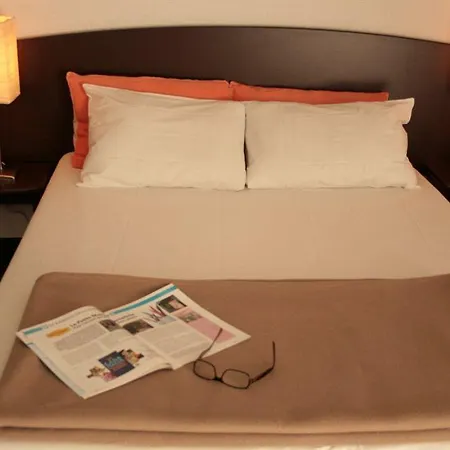 Hotel apartamentowy Foch Lourdes