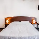 Apartahotel Foch 3*