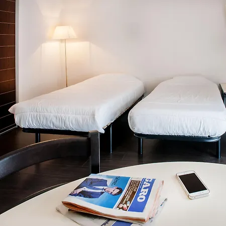 Apartahotel Residencia Foch 3*