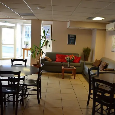 Apartahotel Residencia Foch Lourdes
