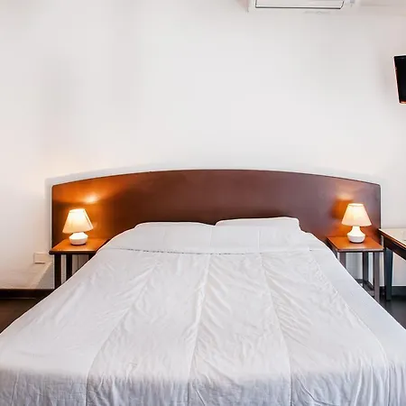Lejlighedshotel Foch 3*
