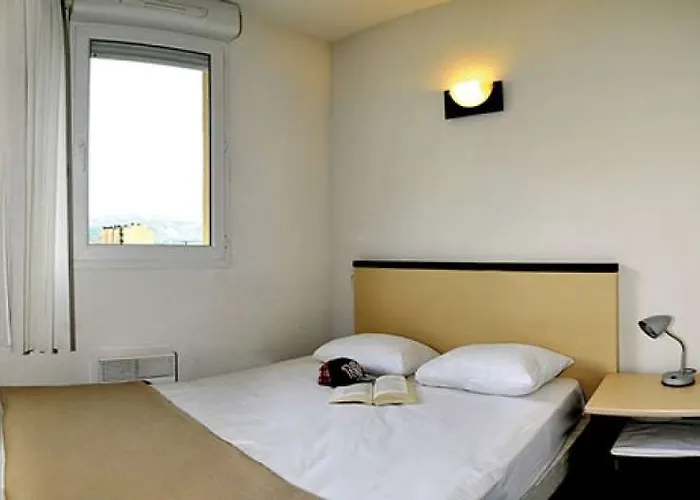 Foch 3* Λούρδη