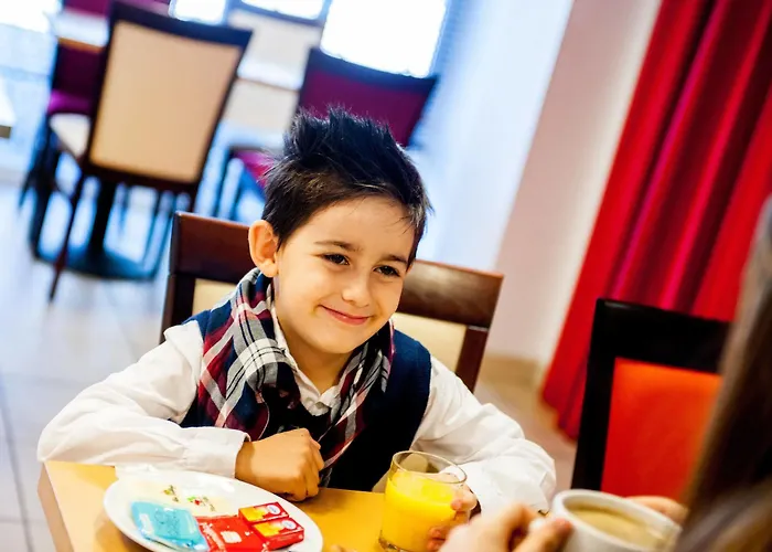 Foch Apart Otel Lourdes